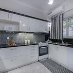 Romina's Sweet Place דירה