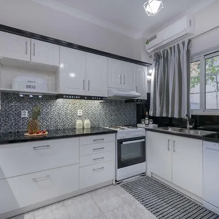 Romina's Sweet Place Apartment