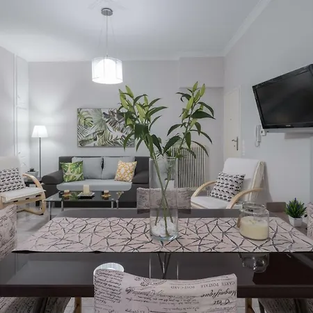 Romina's Sweet Place Apartment *